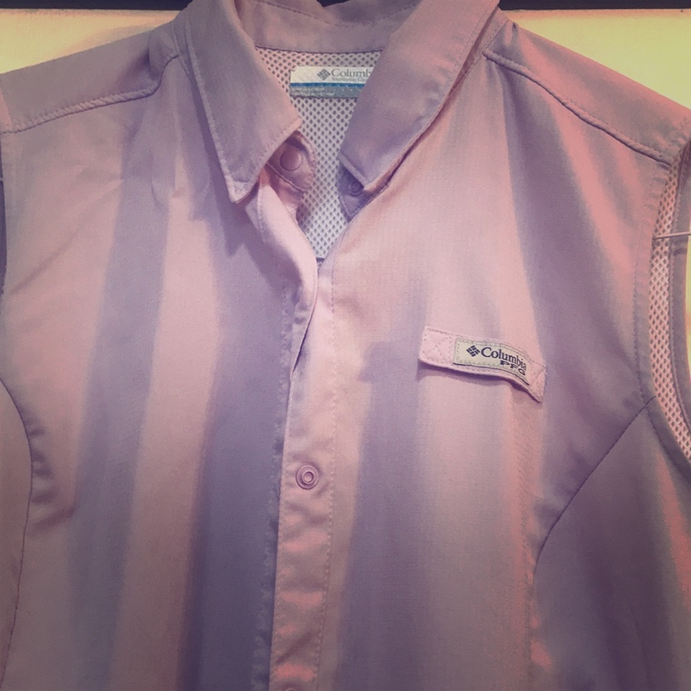 Columbia Sleeveless Button Down